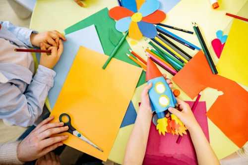 12 Fun & Easy Summer Crafts For Kids